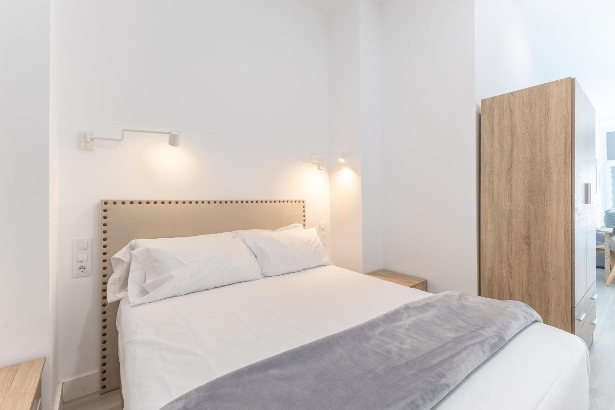 Moncloa Apartment, Con Parking Opcional Мадрид Экстерьер фото